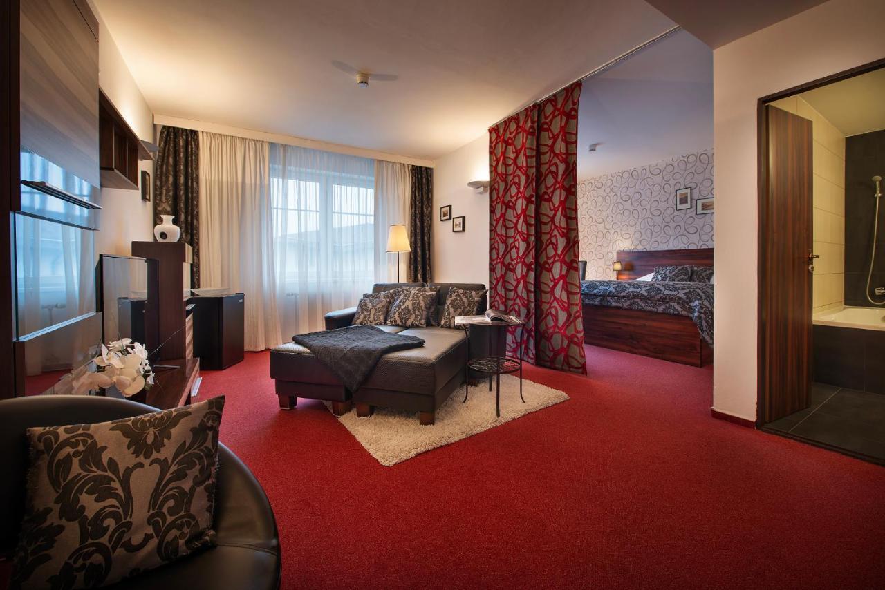 מלון Parkhotel Morris Nový Bor